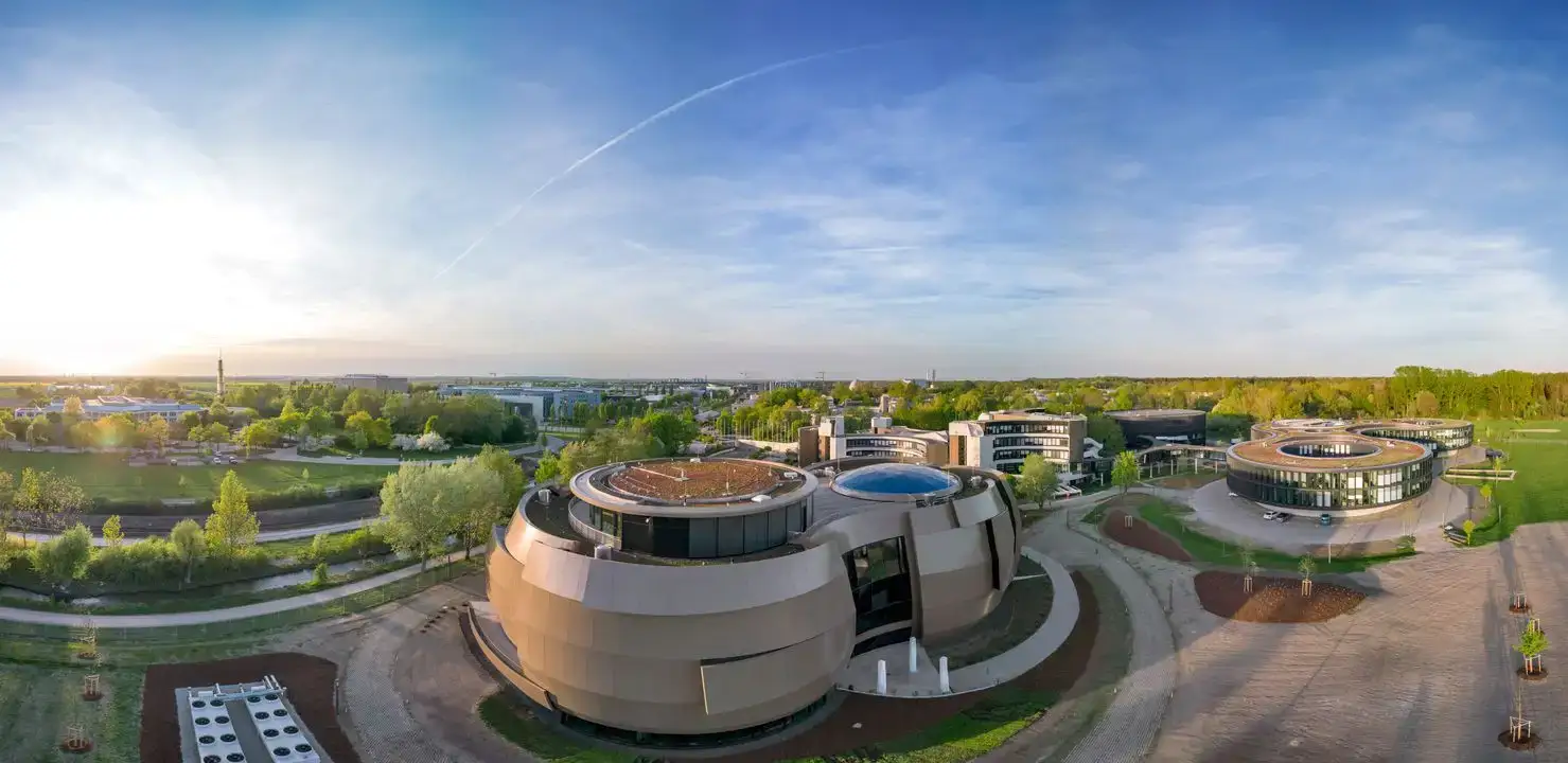 ESO Supernova Planetarium & Visitor Centre