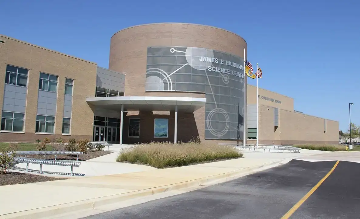 James E. Richmond Science Center