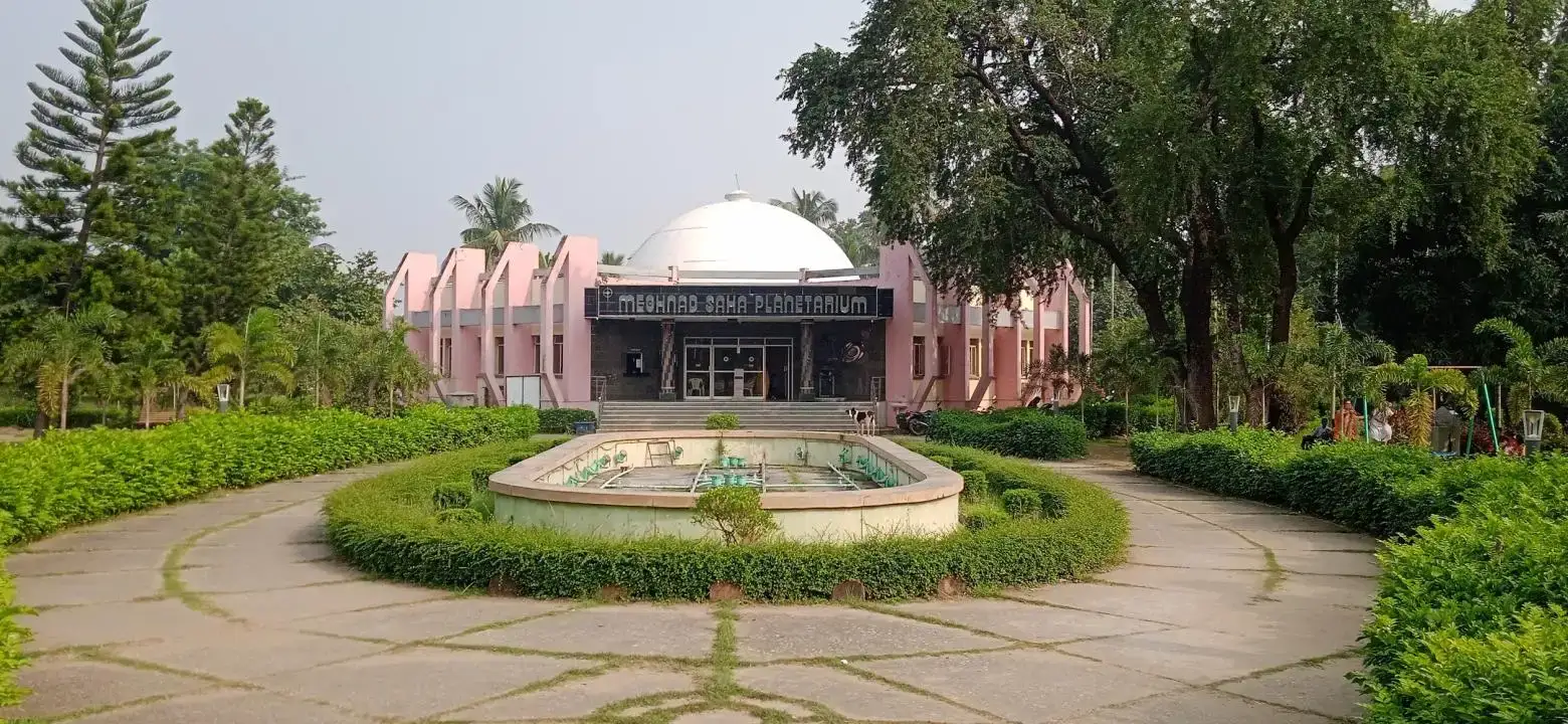 Meghnad Saha Planetarium