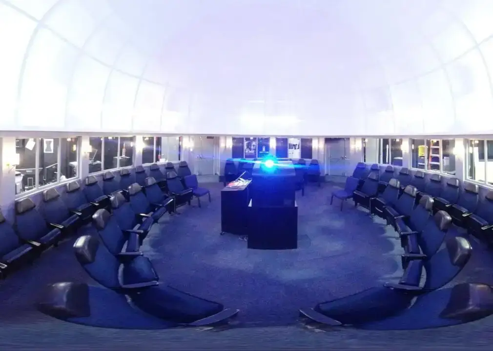 Alice and Leonard Dreyfuss Planetarium