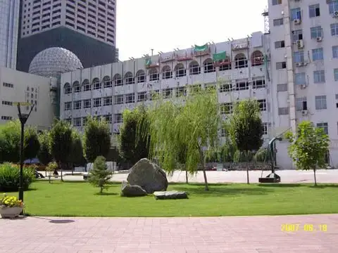 Planetario de la Escuela Secundaria No. 1 de Urumqi
