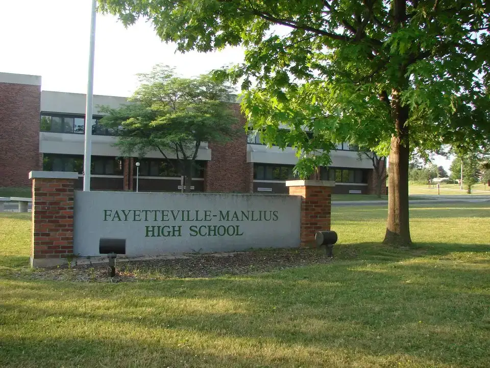 Fayetteville Manlius High School Planetarium