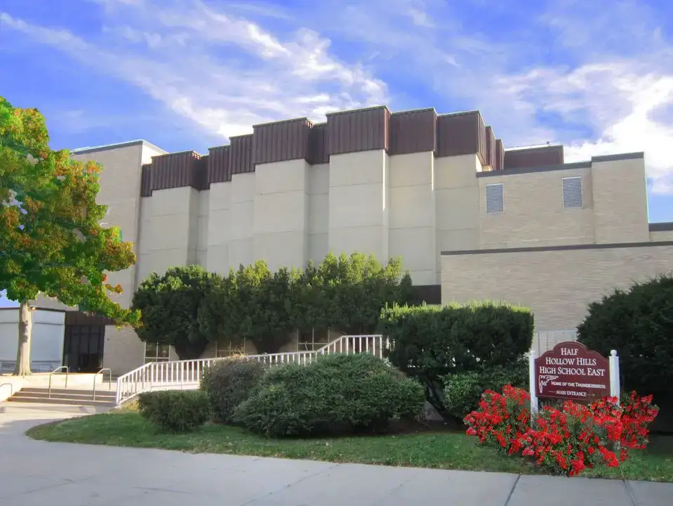 Half Hollow Hills High School East Planetarium