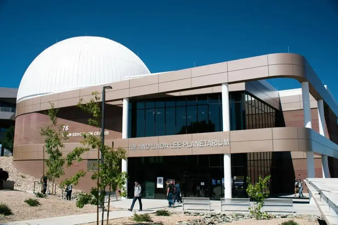 Jim and Linda Lee Planetarium
