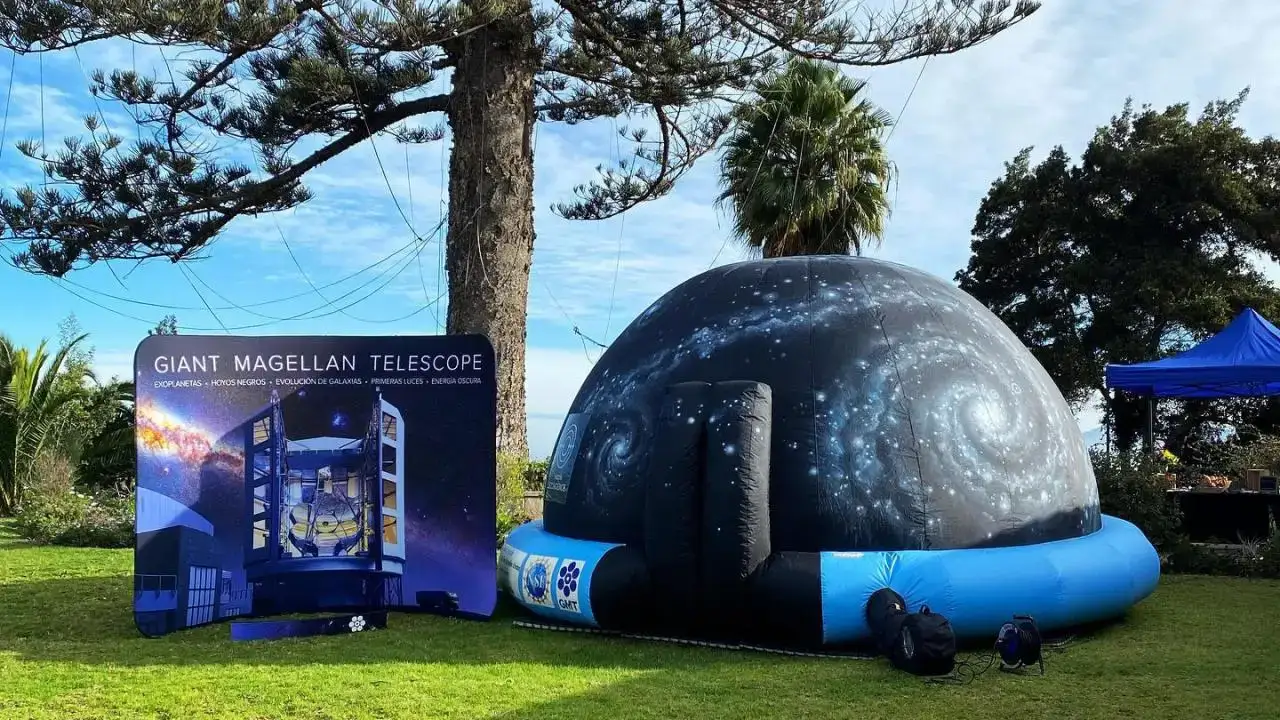Planetario Móvil del Telescopio Magallanes Gigante