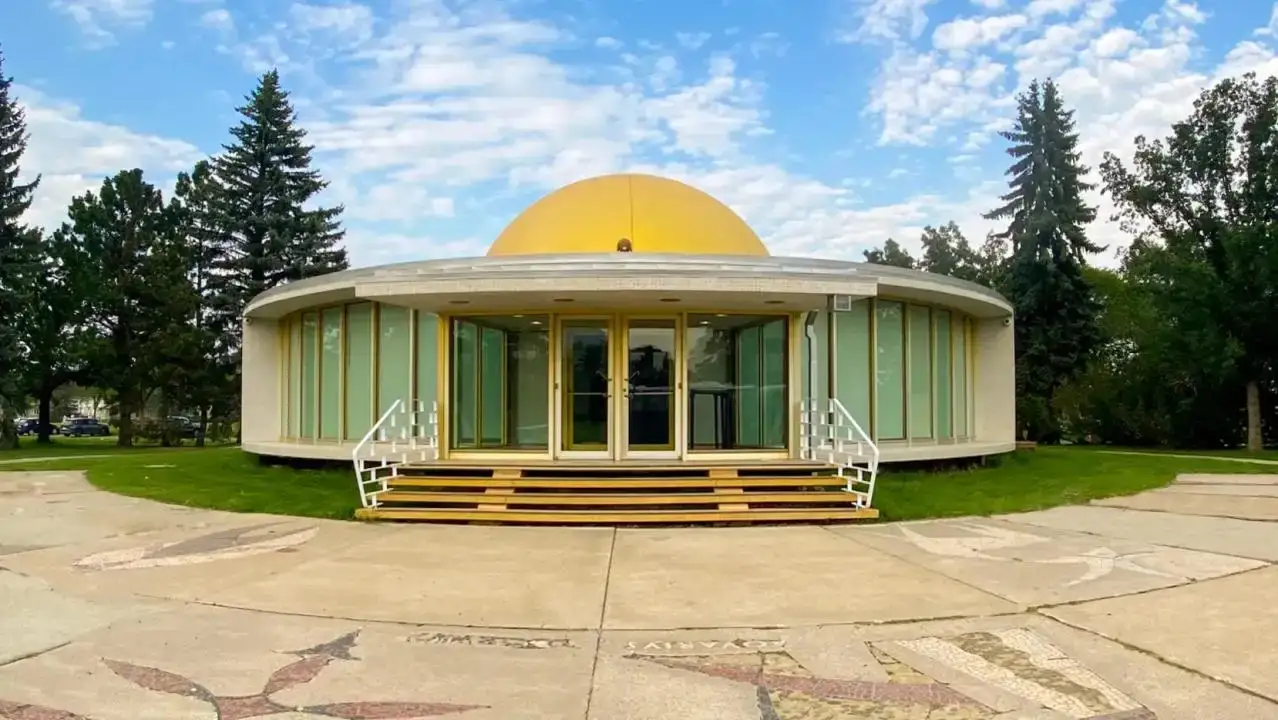 Queen Elizabeth II Planetarium