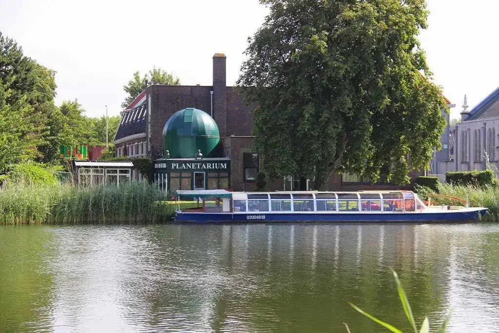 Rotterdam Planetarium - Museumschool Johannes Post