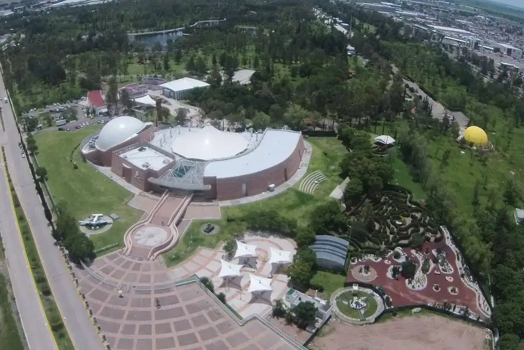 Planetario y Observatorio Silvia Torres Castilleja