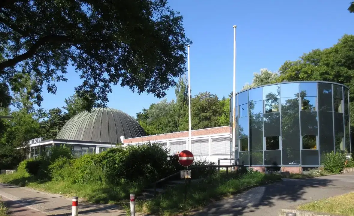 Wilhelm-Foerster-Sternwarte & Planetarium am Insulaner