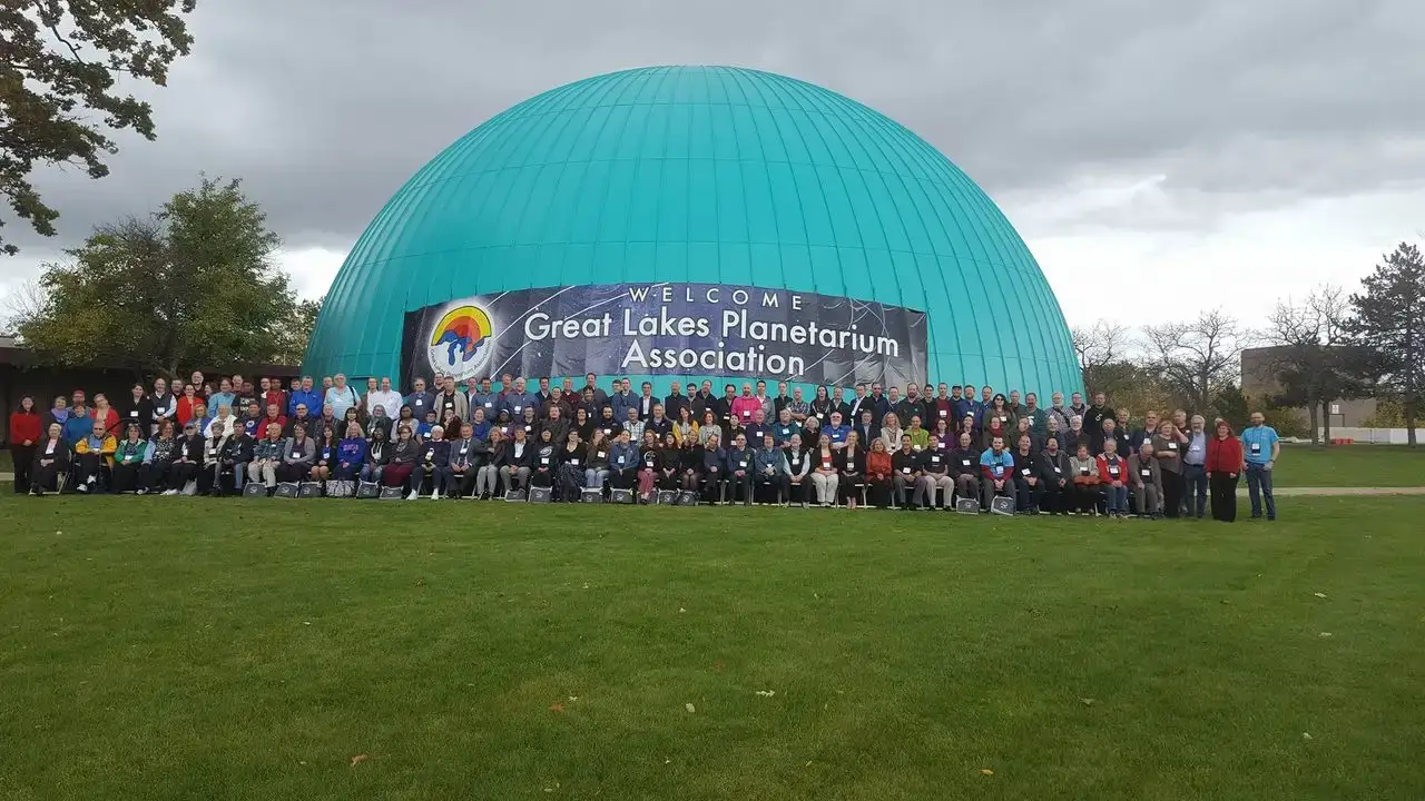 Robert T. Longway Planetarium